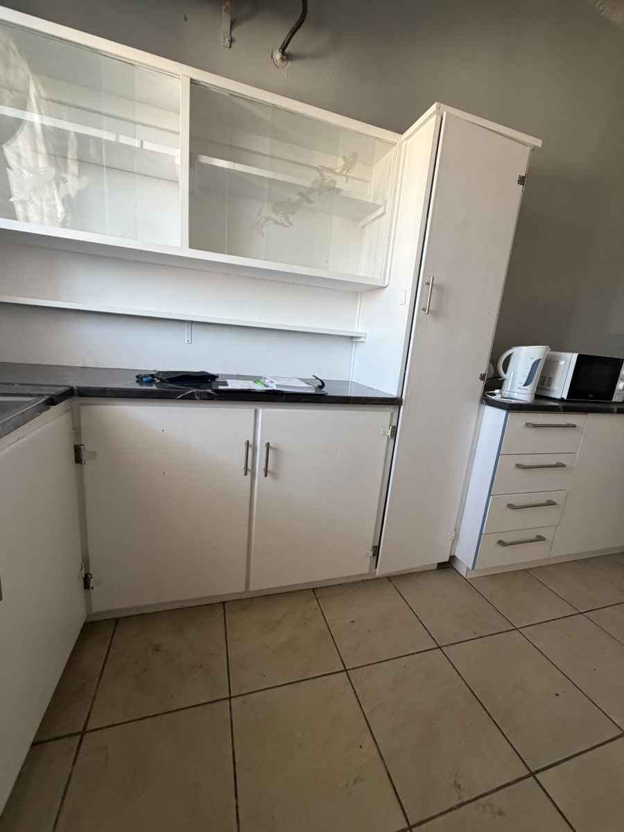 1 Bedroom Property for Sale in Belgravia Eastern Cape